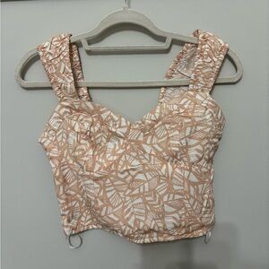 Floral cropped tank top